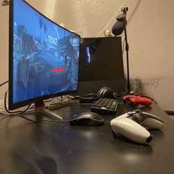GAMING COMPUTER DESKTOP 