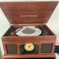 Victrola 3 In 1 Player