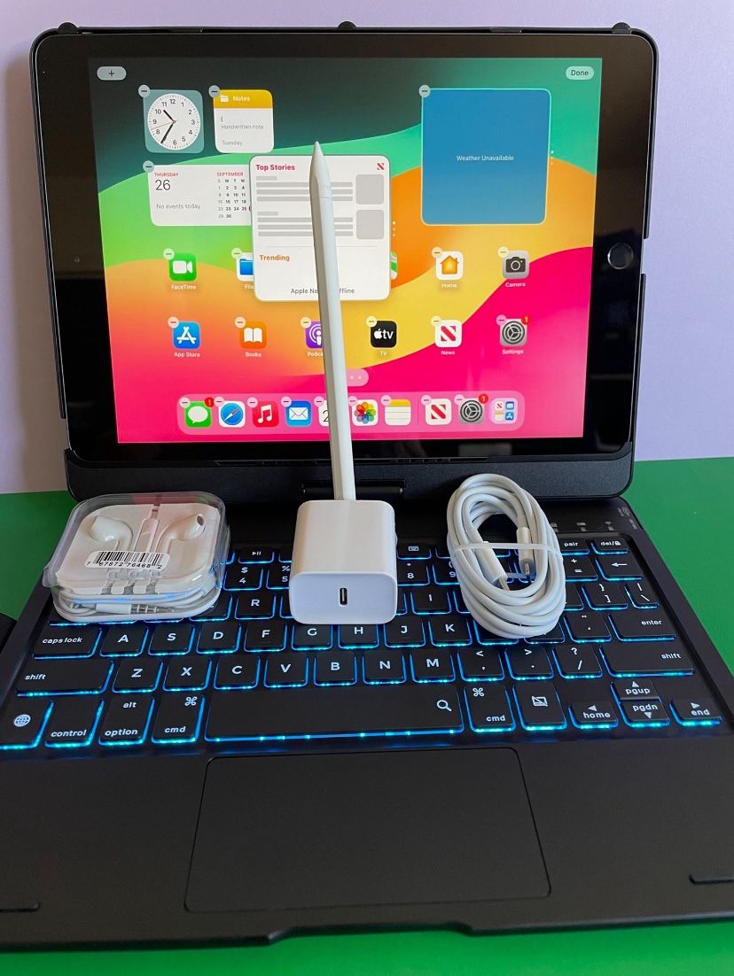 Apple IPad 9th Generation (10.2” Retina /Touch ID /IOS 18/ 2021 Model) 64GB with Pen, Keyboard & Accessories