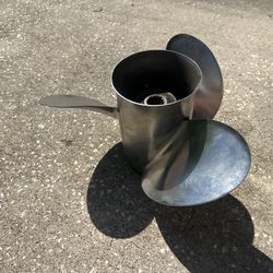 Mercury Stainless Steel Propeller 48-75724A4 23P (150–200HP) – 3 Blade RH