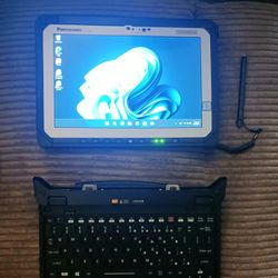 Touchscreen Panasonic ToughBook Full Rugged Laptop/Tablet Windows 11 Professional 