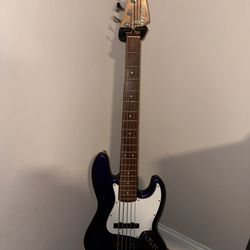 Fender 5 String Deluxe MIM
