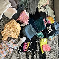 Little Bit Of Everything (Bag Girls Clothes)