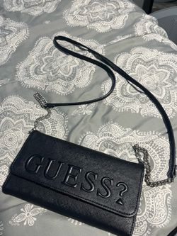 black purse/wallet