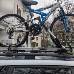 Subaru Thule Bike Carrier Roof Mounted