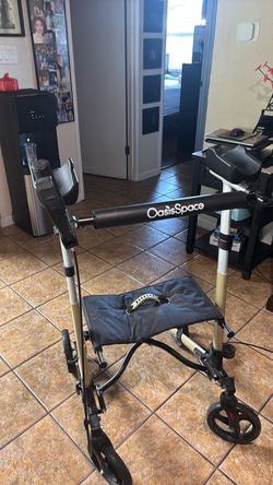 OasisSpace Upright Rollator Walker with Seat & Forearm Supports