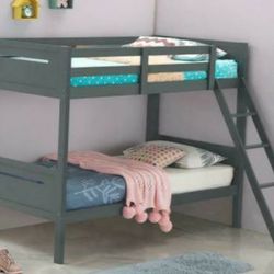 Twin/Twin Bunk Bed