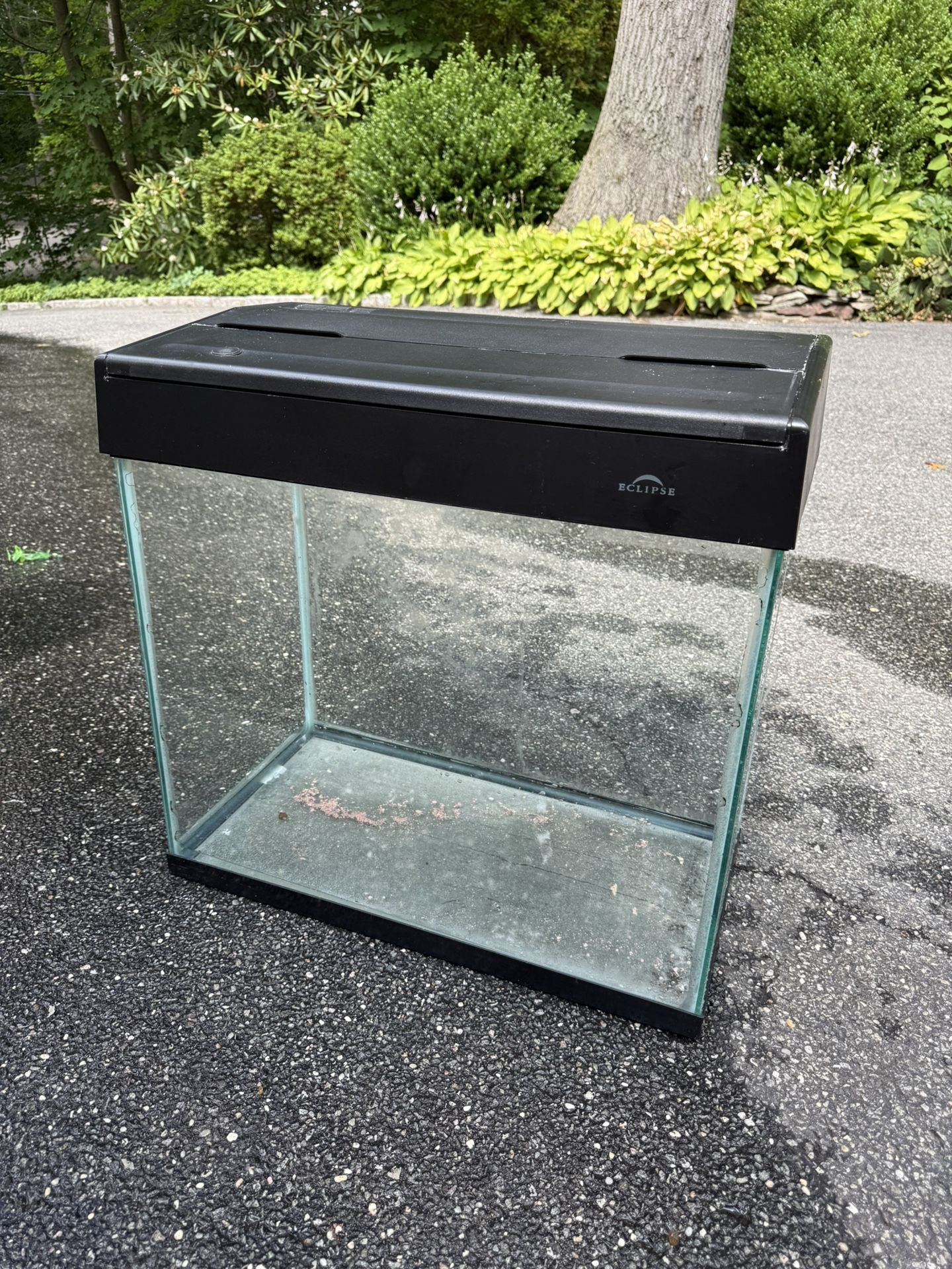 25 Gallon Fish Tank For Sale