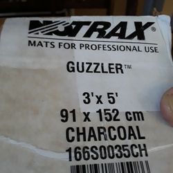 Brand New In Box 3ft×5ft Charcoal Mat In Weeki Wachee Spring Hill