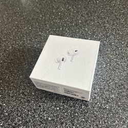 Apple AirPods Pro 2nd Gen With Active Noise Cancellation