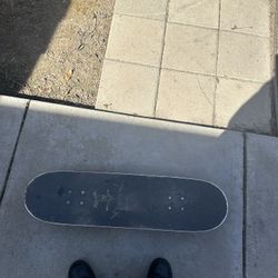 Skateboard 