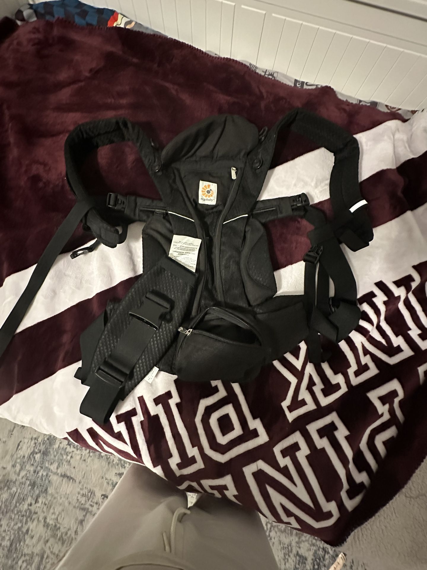 Ergo Baby Omni Breeze Carrier - Baby Carrier