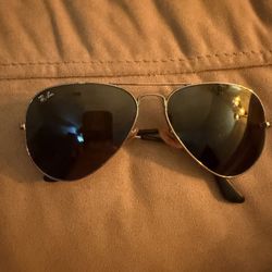 Ray Bans Shades/Glasses