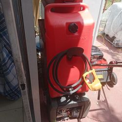14 Gallon Gas Tank With Hose And Nozzle For Sale In Pine Hills $40