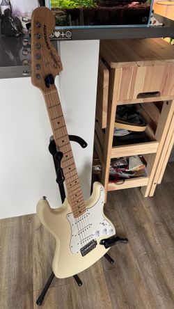 Fender Stratocaster - Squire Affinity