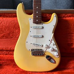 1987 Fender American Vintage '62 Stratocaster Olympic White (Early Corona Production AV62 - AVRI '62).