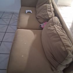 Free 2pc Sofa 
