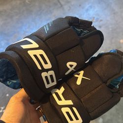 Bauer X Hockey Gloves