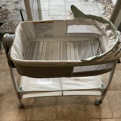 Graco Dream Suite Bassinet