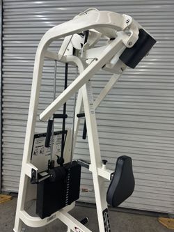 Cybex Vr2 Low Row Dual Axis Cybex Rear Delt Machine Cybex Row Rear Delt  Machine