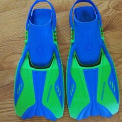 US DIVERS Swim Fins ADJUSTABLE Size 5-8 