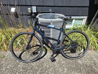 2014 Specialized Sirrus Medium