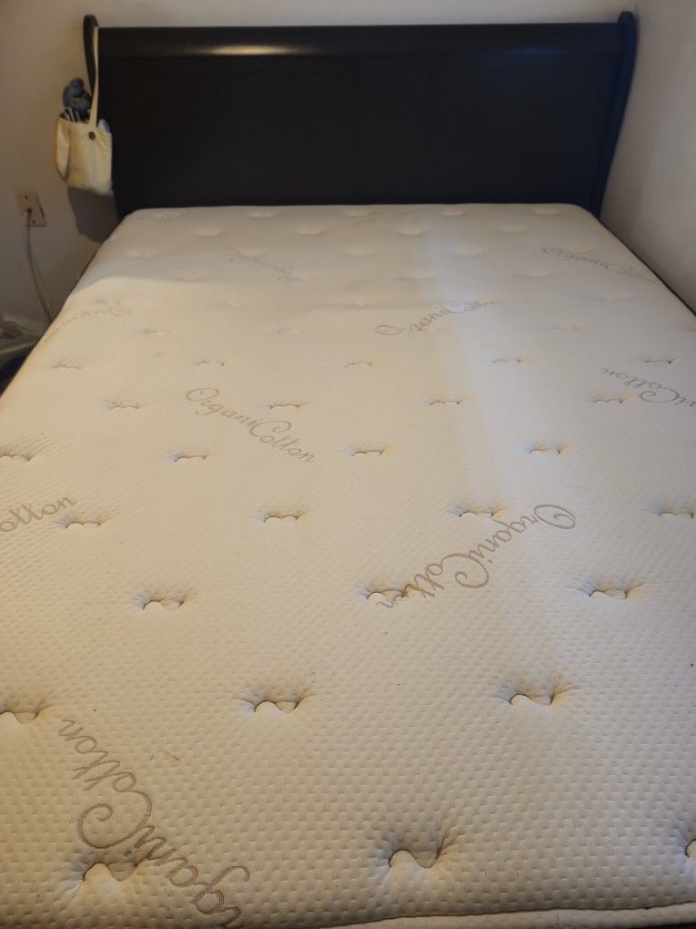 Queen Size Bed