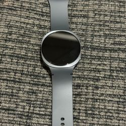 Samsung Galaxy Watch 8 - 44mm BT