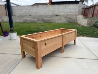 Cedar Planter Box