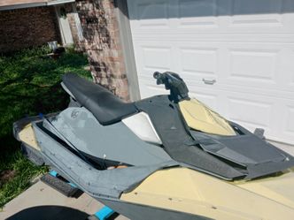 2014 seadoo spark low hrs needs work