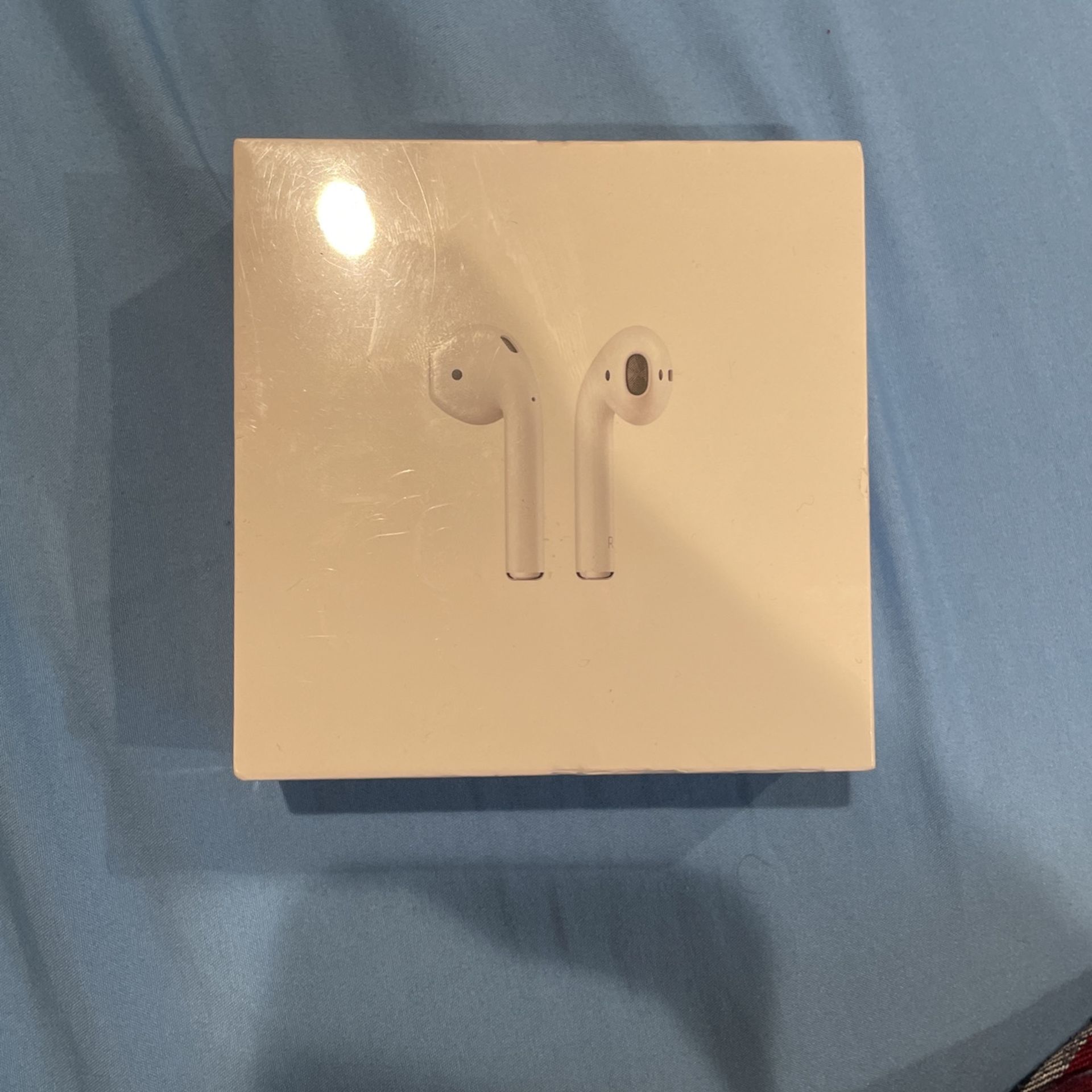 Brand New AirPods With Wireless Charging Case