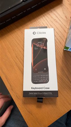 Clicks Creator Keyboard Case for iPhone 17 / 17 Pro - Onyx (Black) - Lightly Used with Original Box