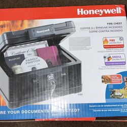 Honeywell 4L Fire Chest Safe