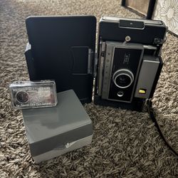 Vintage Polaroid Camera 