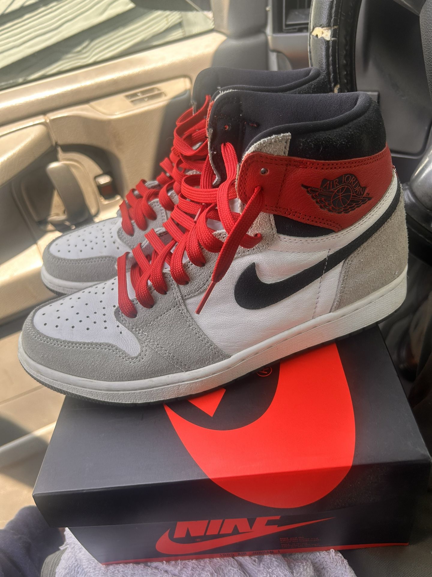 Jordan 1 High Smoke Grey 9.5