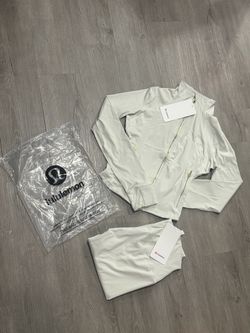 White Lululemon Set