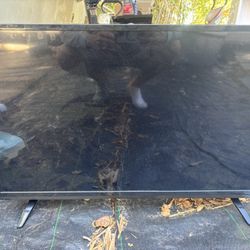 34in Vizio TV