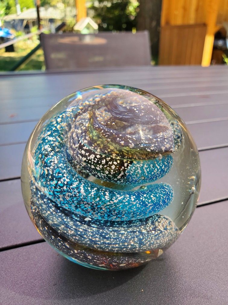 Glass Swirl Paper Weight/ Ball