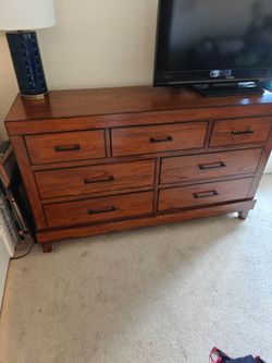 7 drawer Dresser