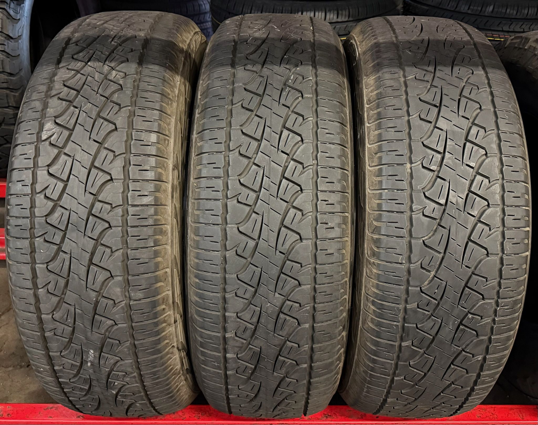 Pirelli 275 60 20