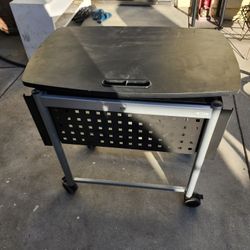 Table With Wheels