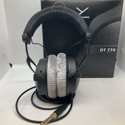 Used Beyerdynamic Headphones 