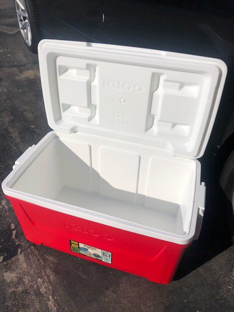 48 qt Ice Cooler llelera (New)
