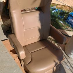 Rv Upholsteryy 