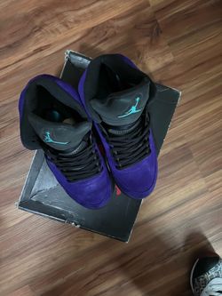 Size 9.5 grape retro 5