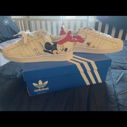 Adidas Mickey Mouse 