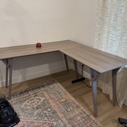 Corner Desk