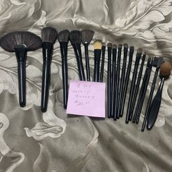 18 Pcs Brush Makeup Set