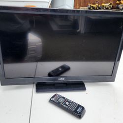 Vizio 24" Tv