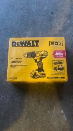 DEWALT 20V Max Cordless Drill Driver Set